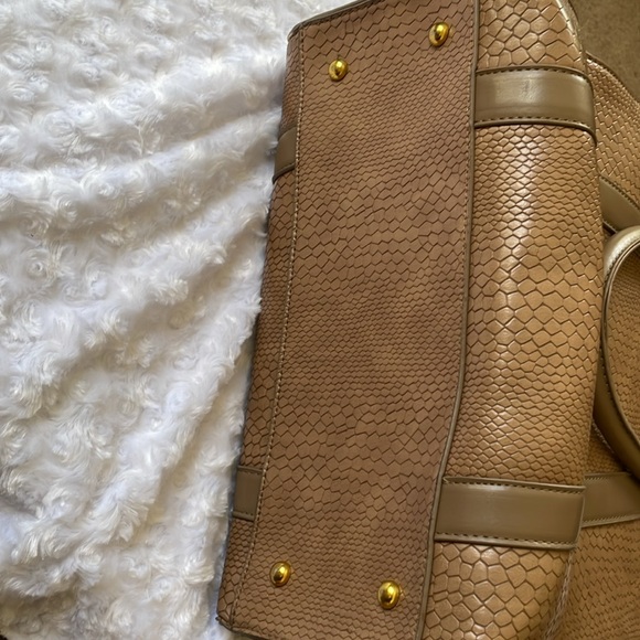 Adrienne Vittadini “The Greenwich Collection” Double Handle Shopper, Taupe - Picture 11 of 15